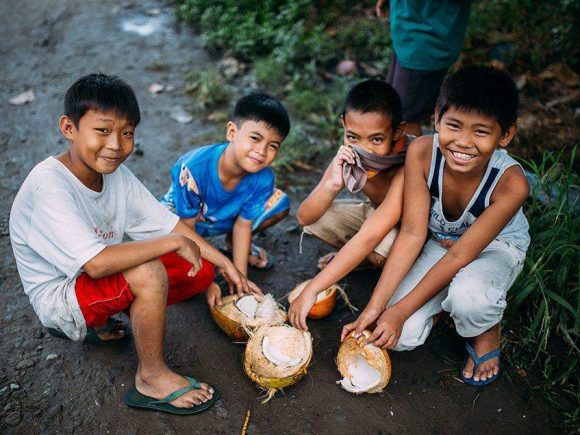 Give african childrens a good education